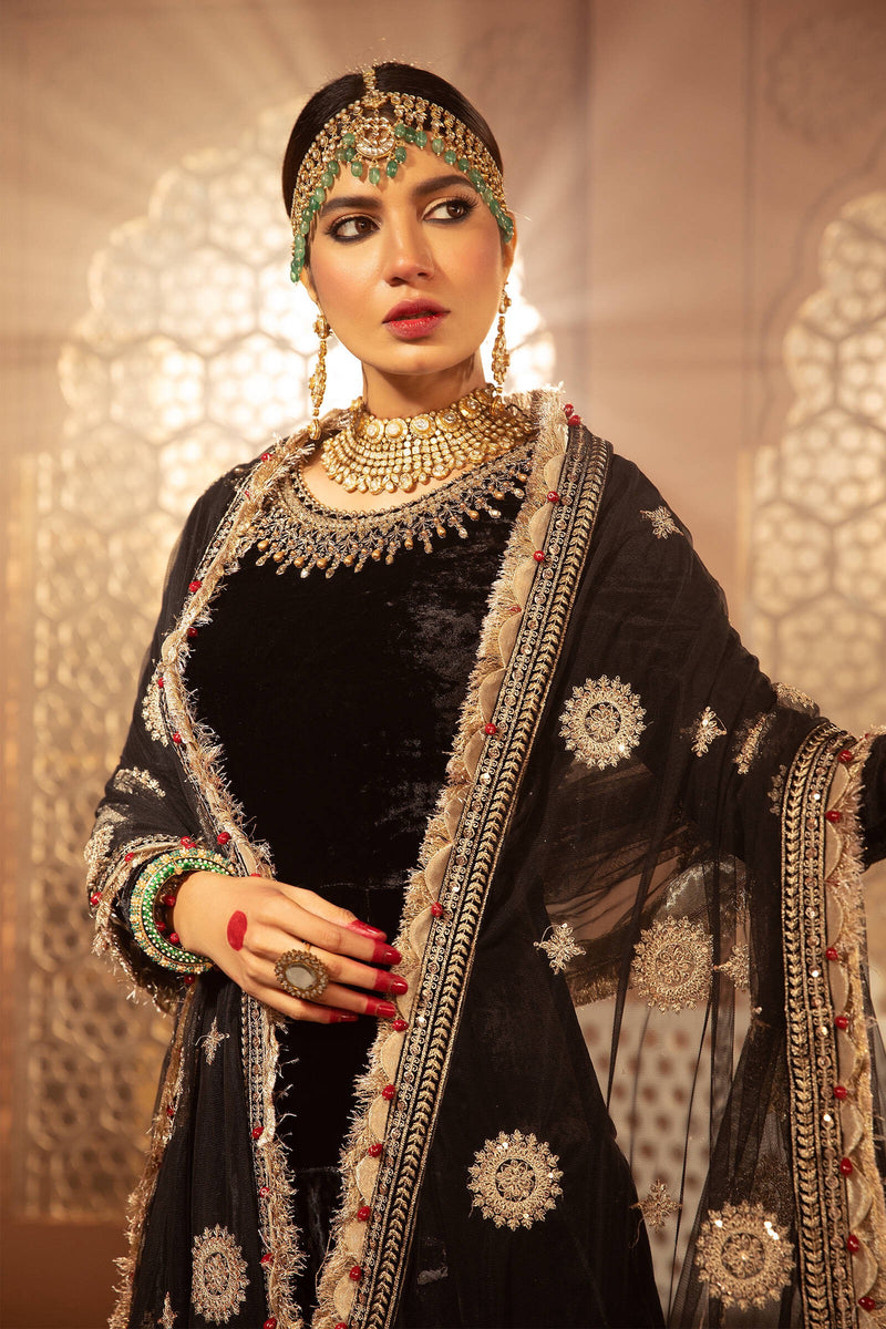 MARIA B | Velvet | 104 Black